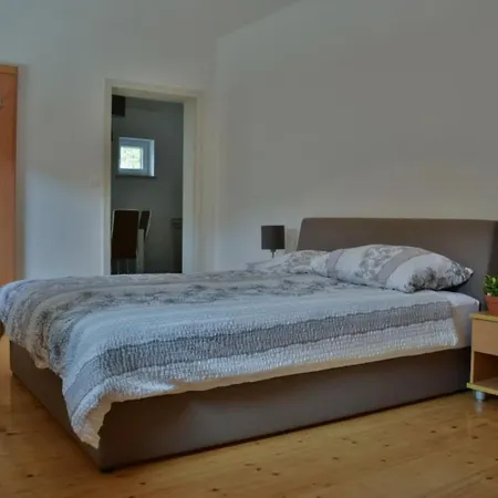 Апартаменты Standard One Bedroom Брежице